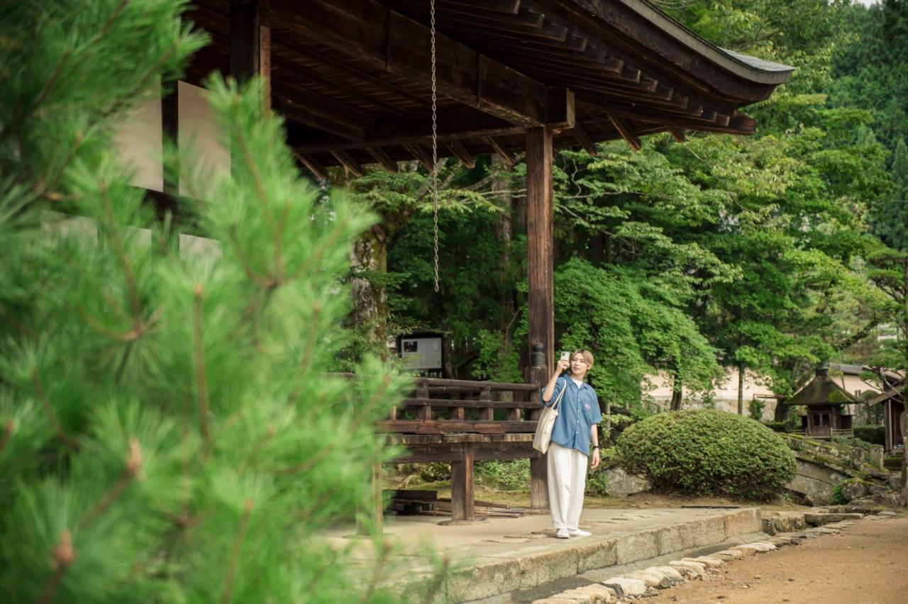 Manabi-Stay Takayama: Modern Kura Dining and Semi-Open-Air Bath in Traditional House Takayama  Exterior photo